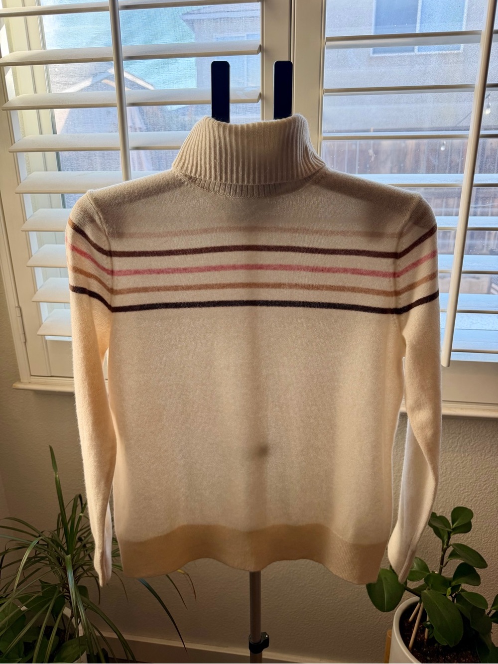 Lands’ End 100% Cashmere Turtleneck Sweater Intense Rose Vicuña Stripe MP